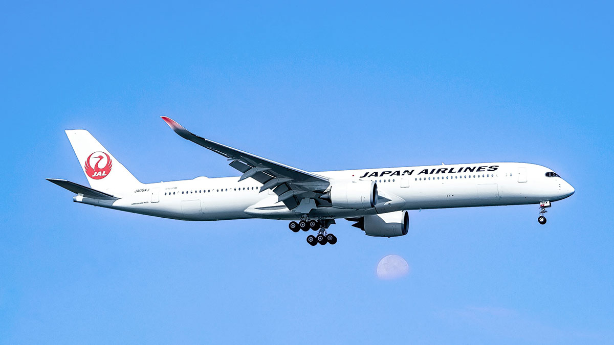 China–Japan Flight Cancellations Surge as Safety Concerns Hit Travel