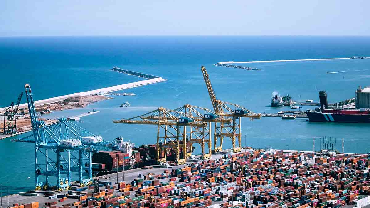 China's Epichlorohydrin Trade Sees Sharp Import Surge in Dec 2025