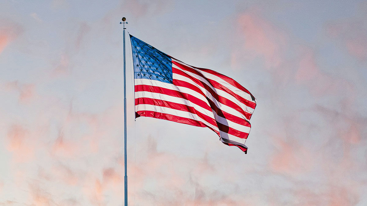 US Imposes New Tariffs on Truck Imports as Trump Signals Potential Trade Policy Shift