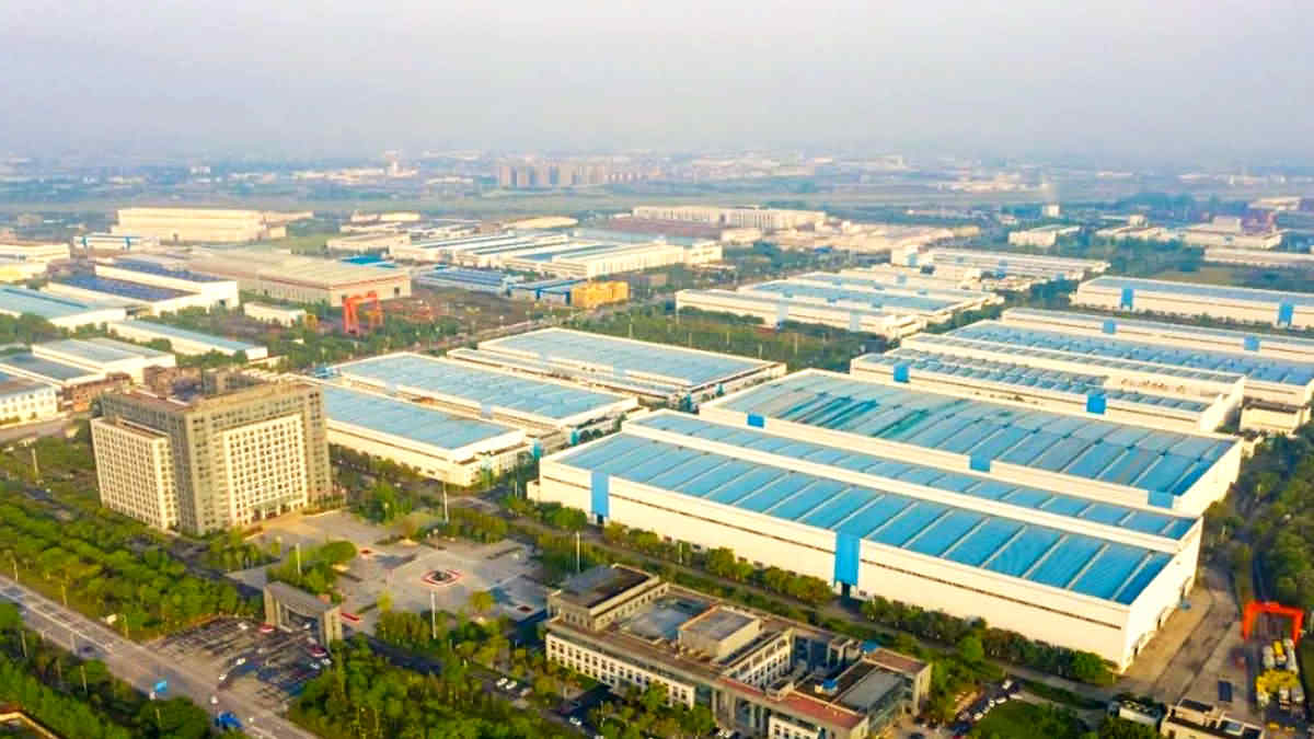 World's Largest Compressed Carbon Dioxide Energy Storage Project Tops Out
