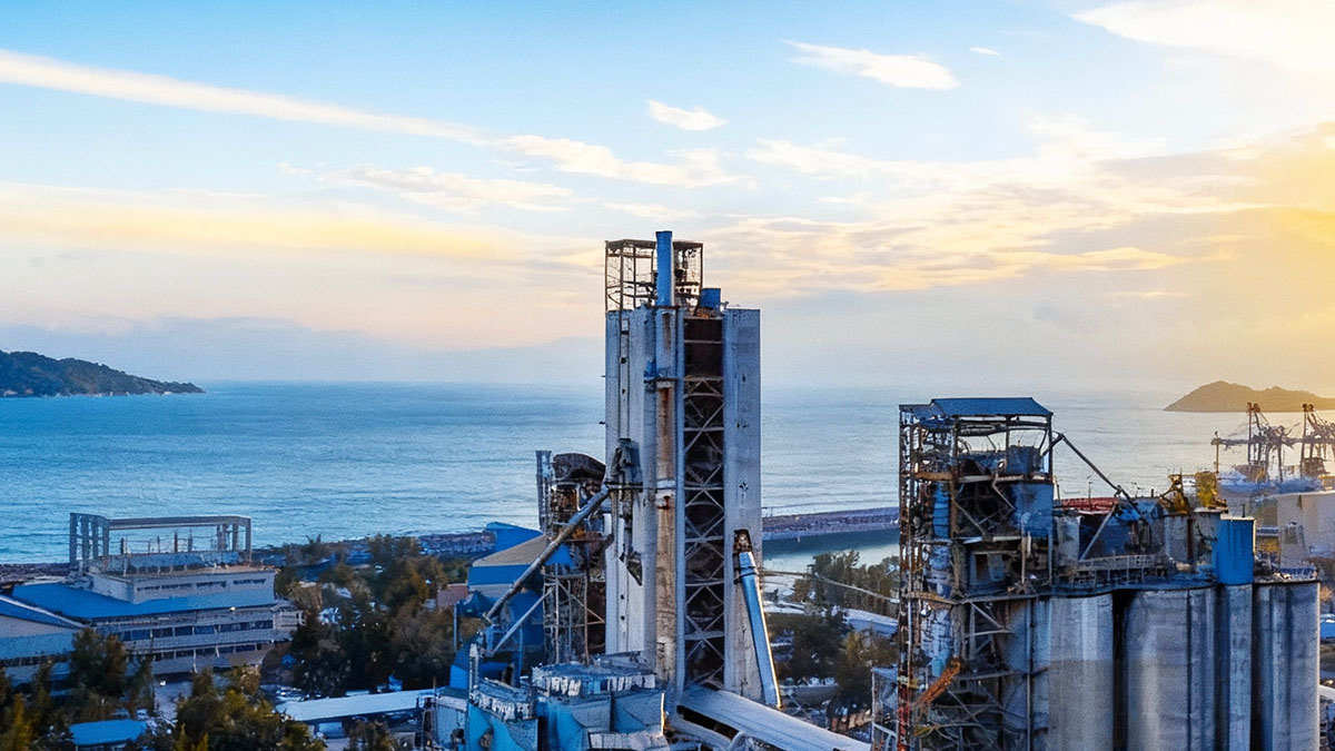 BASF's Zhanjiang Integrated Site Achieves First Production Milestone