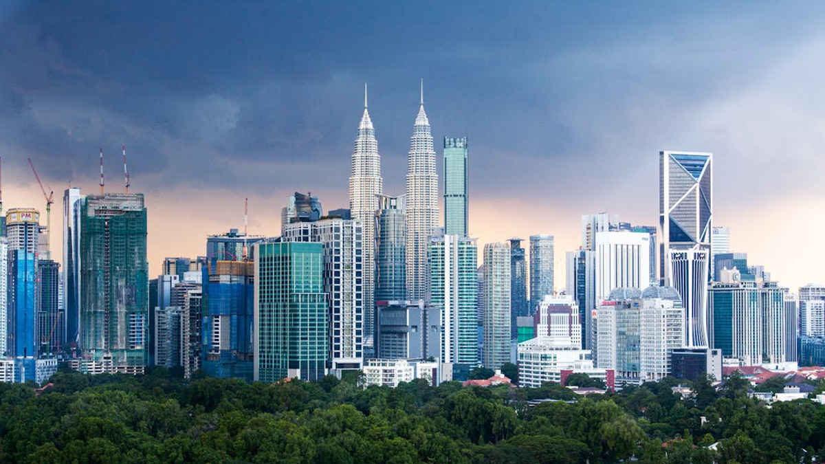 Unlock the Potential of ASEAN's Pharmaceutical Industry at CPHI South East Asia 2025