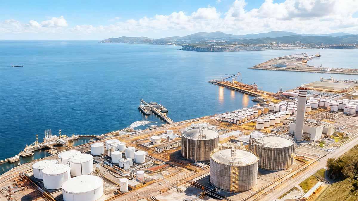 China Rises in Global Chemical R&D: 25 Firms Among Top 2,000