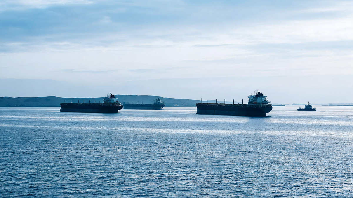 Hormuz Strait Closure Sparks Global Energy Supply Concerns