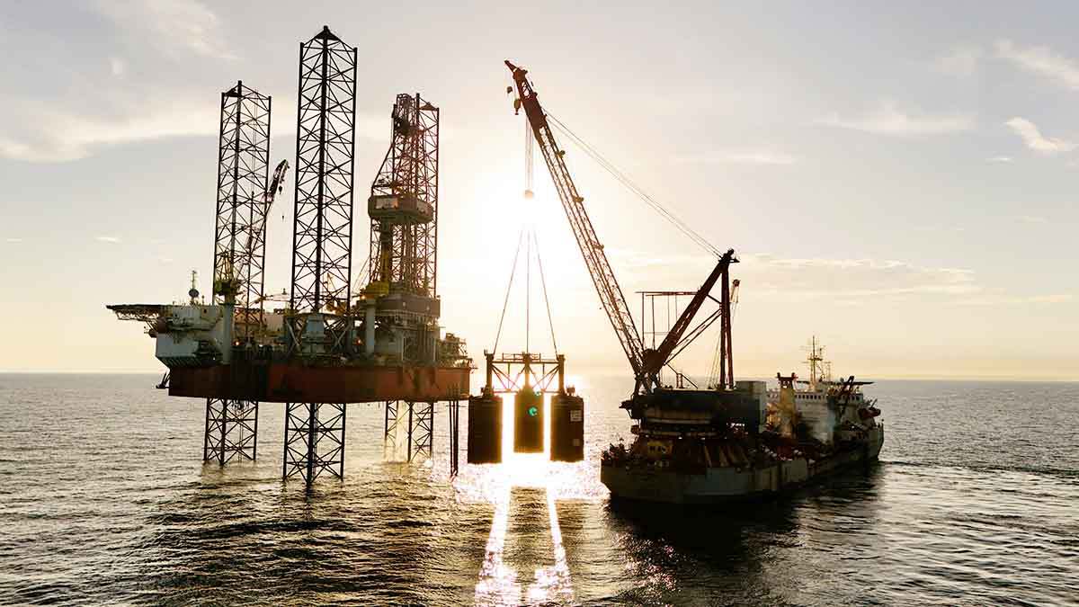 European Refiners Face Structural Squeeze as Oil Majors Cut Costs but Stay Bullish Long Term