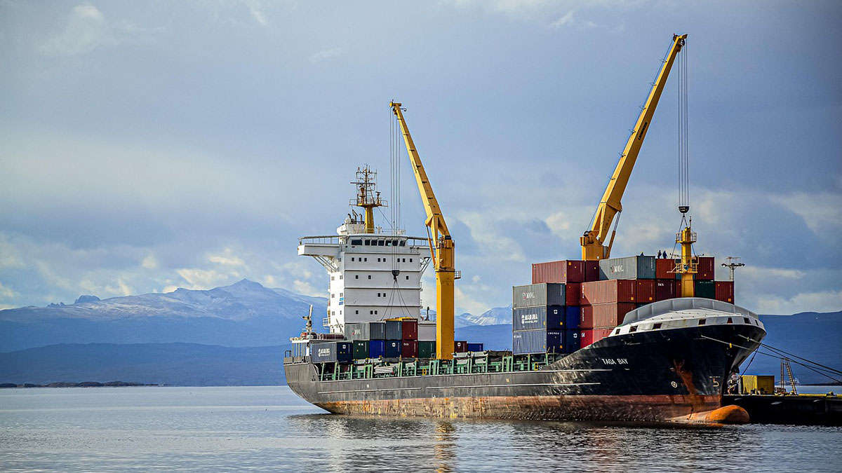 Methanol Market Trends Regional in Mid-September, Eyes on China Loadings